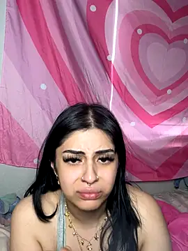 ThickerThanYoBitch online show from 15, 9, 2025