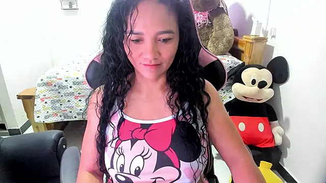 rayza mature 154 online show from 1, 3, 2026