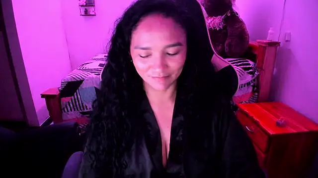 Snapshot of rayza_mature_154 chatting on 12, 5, 2026 rayza mature 154 online show from 12, 5, 2026
