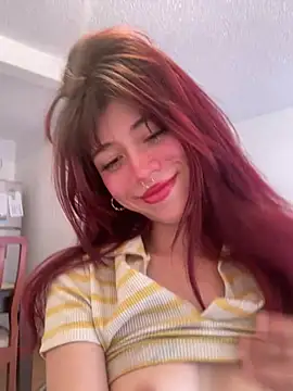 Snapshot of SuzzyyM chatting on 28, 6, 2026 SuzzyyM online show from 28, 6, 2026