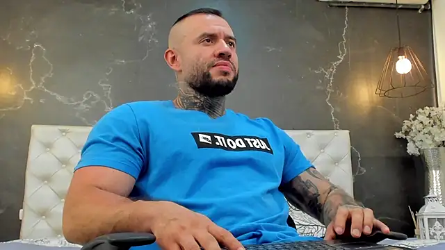 BruceDallas online show from 22, 12, 2024