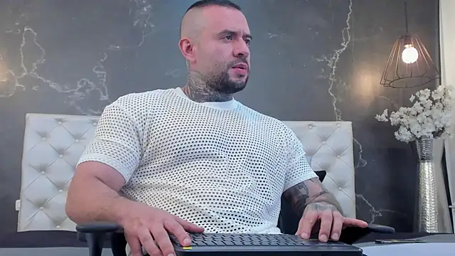 BruceDallas online show from 7, 2, 2025