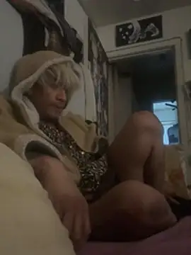 Mune Raez 6 online show from 15, 4, 2026