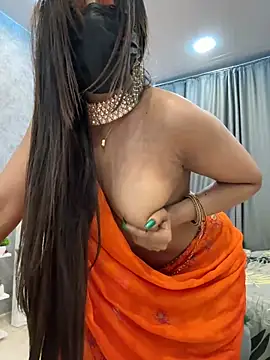 Snapshot of Monalisadon018 chatting on 6, 1, 2025 Monalisadon018 online show from 6, 1, 2025