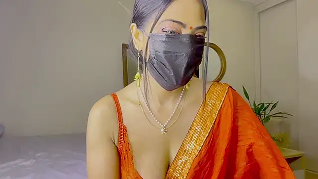 Snapshot of Monalisadon018 chatting on 1, 2, 2026 Monalisadon018 online show from 1, 2, 2026