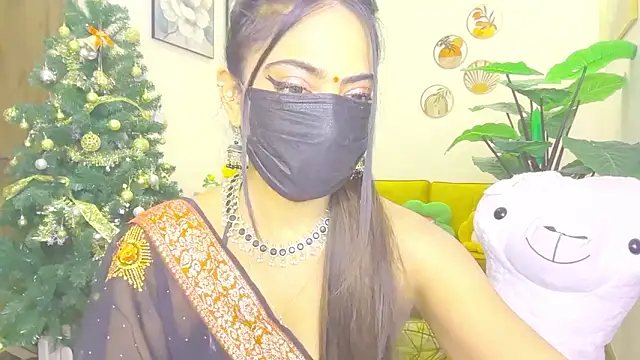 Snapshot of Monalisadon018 chatting on 16, 2, 2026 Monalisadon018 online show from 16, 2, 2026