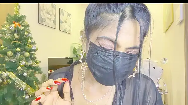 Snapshot of Monalisadon018 chatting on 24, 2, 2026 Monalisadon018 online show from 24, 2, 2026