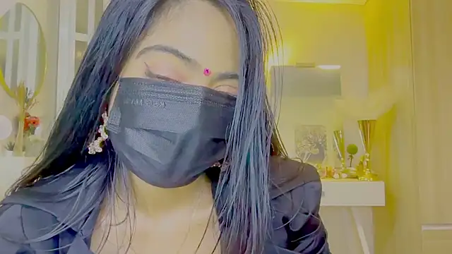 Snapshot of Monalisadon018 chatting on 13, 4, 2026 Monalisadon018 online show from 13, 4, 2026