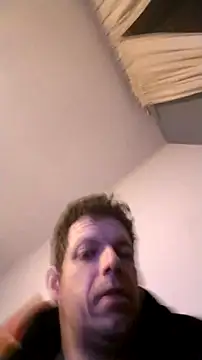 Knuffelstaaf123 online show from 31, 1, 2025