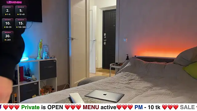 Snapshot of nikitos4you chatting on 3, 2, 2025 nikitos4you online show from 3, 2, 2025