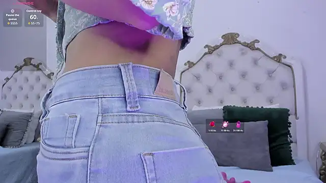 lexa 25  online show from 13, 11, 2025