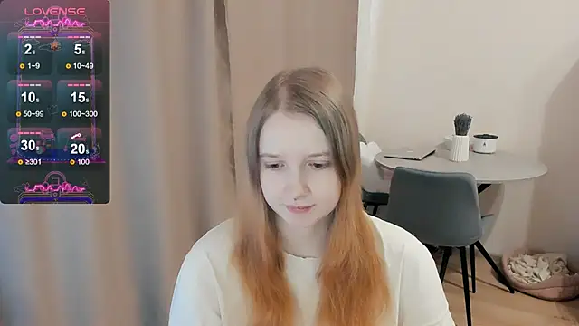 Snapshot of Alyaley chatting on 7, 3, 2025 Alyaley online show from 7, 3, 2025