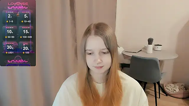 Snapshot of Alyaley chatting on 11, 3, 2025 Alyaley online show from 11, 3, 2025