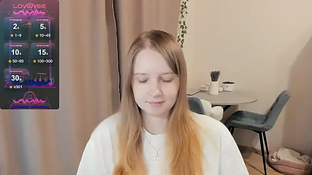 Snapshot of Alyaley chatting on 13, 9, 2025 Alyaley online show from 13, 9, 2025