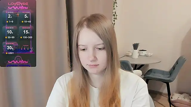 Snapshot of Alyaley chatting on 18, 9, 2025 Alyaley online show from 18, 9, 2025