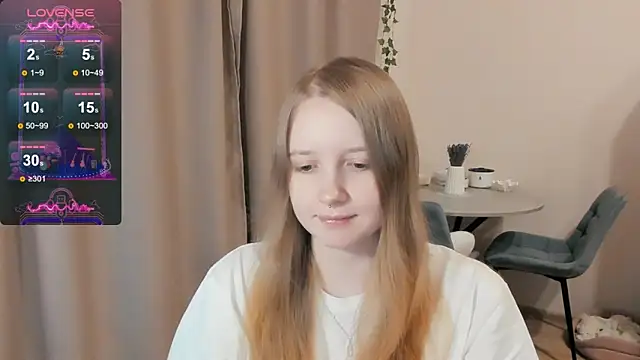 Snapshot of Alyaley chatting on 25, 9, 2025 Alyaley online show from 25, 9, 2025