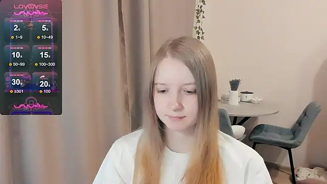 Snapshot of Alyaley chatting on 29, 9, 2025 Alyaley online show from 29, 9, 2025