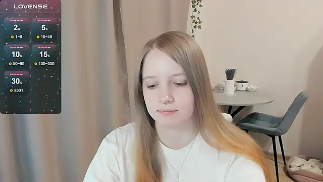 Snapshot of Alyaley chatting on 16, 10, 2025 Alyaley online show from 16, 10, 2025