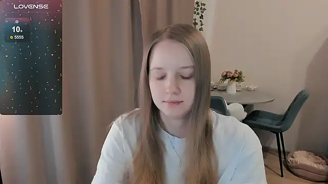 Snapshot of Alyaley chatting on 25, 4, 2026 Alyaley online show from 25, 4, 2026