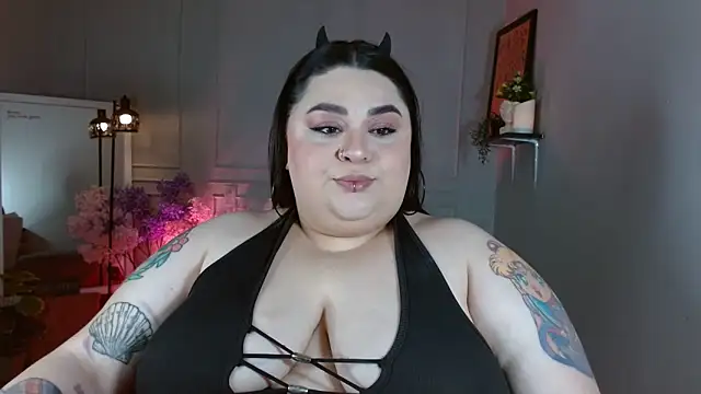Snapshot of tiffany_laurens chatting on 14, 6, 2026 tiffany laurens online show from 14, 6, 2026