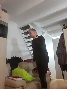 Snapshot of 60philippe chatting on 10, 1, 2025 60philippe online show from 10, 1, 2025