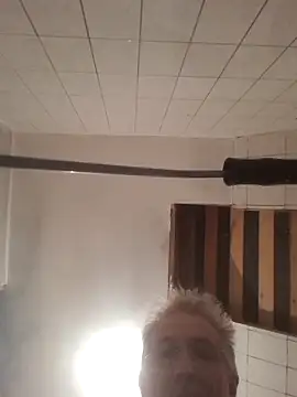 Snapshot of 60philippe chatting on 18, 2, 2025 60philippe online show from 18, 2, 2025