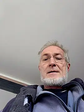 Snapshot of 60philippe chatting on 7, 2, 2026 60philippe online show from 7, 2, 2026