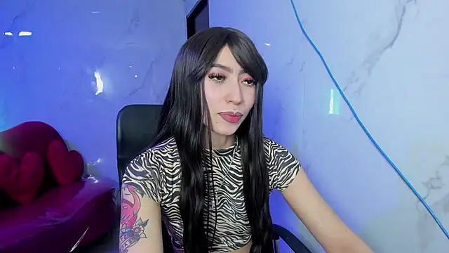 Snapshot of LilithCooperr_ chatting on 14, 7, 2026 LilithCooperr online show from 14, 7, 2026