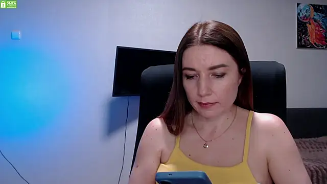 Snapshot of Sweet___Amelia chatting on 6, 6, 2026 Sweet Amelia online show from 6, 6, 2026