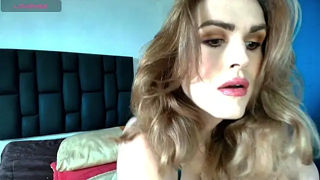 Snapshot of Aurora_doll23 chatting on 28, 4, 2026 Aurora doll23 online show from 28, 4, 2026