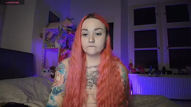 PinkHurricaneOfficial online show from 24, 1, 2025