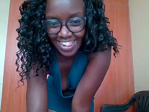 sexy darleen23 online show from 23, 3, 2026