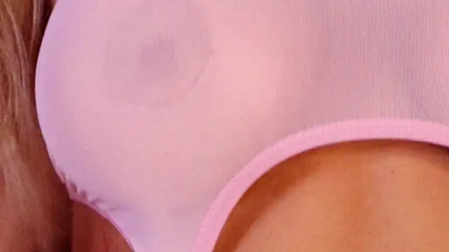 Snapshot of ClaraHazel chatting on 12, 10, 2025 ClaraHazel online show from 12, 10, 2025
