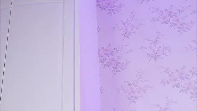 ClaraHazel online show from 13, 11, 2025