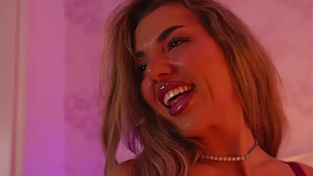 ClaraHazel online show from 6, 1, 2026