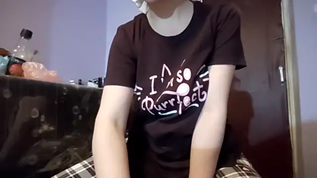  Kitti  online show from 14, 12, 2025