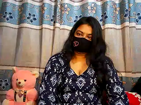 A-sweetgirl online show from 22, 2, 2025