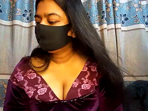 A-sweetgirl online show from 11, 3, 2025