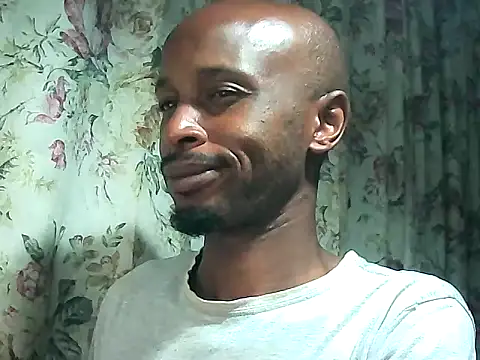 Belly-Button-Dick online show from 18, 1, 2026