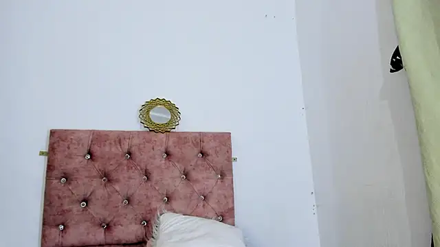 LUISA SEXY  online show from 8, 2, 2025