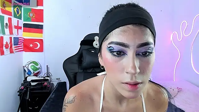 Snapshot of chaymae_nah_ chatting on 23, 6, 2026 chaymae nah online show from 23, 6, 2026