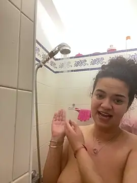 Snapshot of rafamarianoofc chatting on 26, 2, 2025 rafamarianoofc online show from 26, 2, 2025