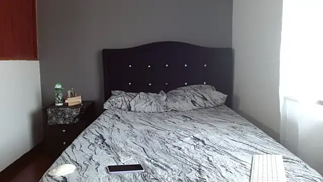 Emilia 1995 online show from 27, 10, 2025