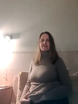 Evelina cute online show from 6, 1, 2026