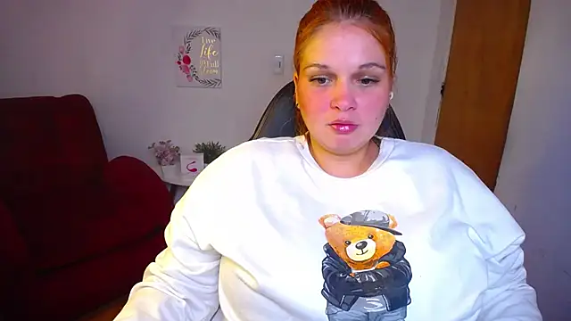 DanielaMendez online show from 6, 2, 2025