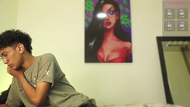 harrytwink18 online show from 6, 12, 2024