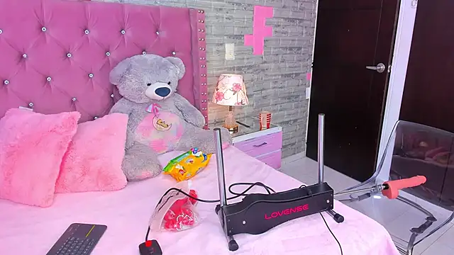 Snapshot of IsabellaBromsS chatting on 14, 2, 2025 IsabellaBromsS online show from 14, 2, 2025