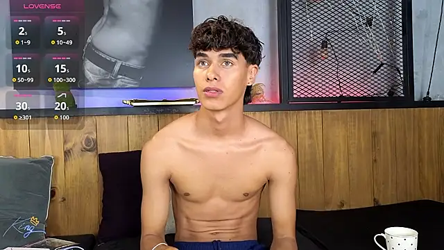 Snapshot of andrewortix chatting on 28, 2, 2026 andrewortix online show from 28, 2, 2026