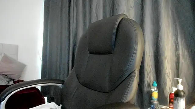 Teilor Creed online show from 30, 10, 2025