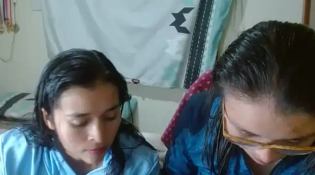 Snapshot of clayre_and_jill chatting on 17, 1, 2025 clayre and jill online show from 17, 1, 2025